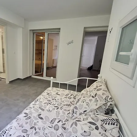 Gite Contemporain 130m² Avec Terrasse, Foret, 3 Chambres, Parking Prive, Linge Inclus - Fr-1-584-322