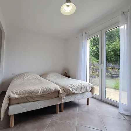 Gite Contemporain 130m² Avec Terrasse, Foret, 3 Chambres, Parking Prive, Linge Inclus - Fr-1-584-322