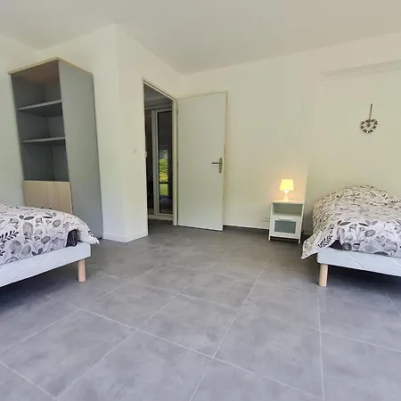 Gite Contemporain 130m² Avec Terrasse, Foret, 3 Chambres, Parking Prive, Linge Inclus - Fr-1-584-322 * Jezainville
