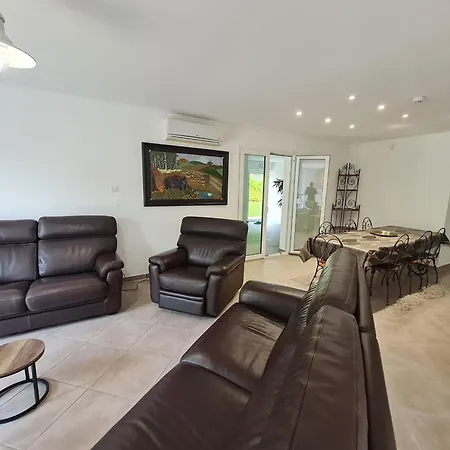 Prázdninový dům Gite Contemporain 130m² Avec Terrasse, Foret, 3 Chambres, Parking Prive, Linge Inclus - Fr-1-584-322
